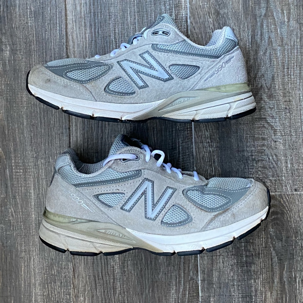 New Balance Men's 990v4 Light Gray Sneakers
